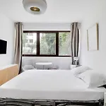 Studio 2P Cosy & Equipped Quiet Location Paris
